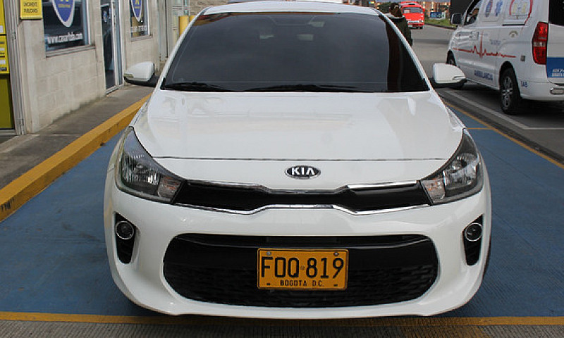 Kia Rio 1.4 Vibrant ...