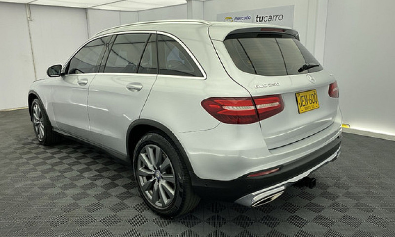 Mercedes-Benz Clase ...