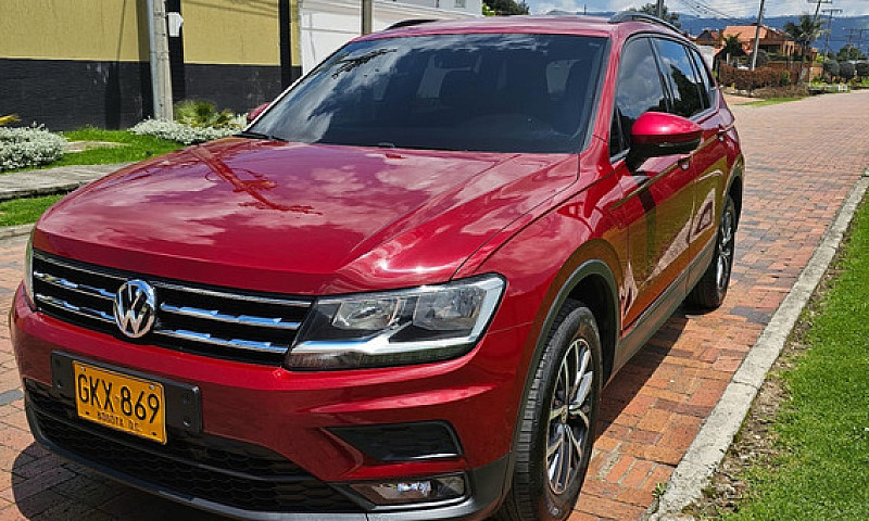 Volkswagen Tiguan Al...