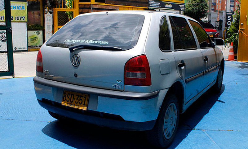 Volkswagen Gol 1.8 M...