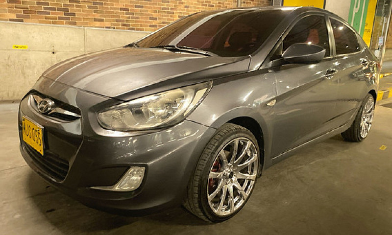 Hyundai Accent 1.4L ...