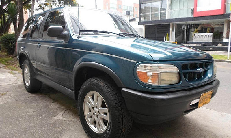 Ford Explorer 4.0 Av...