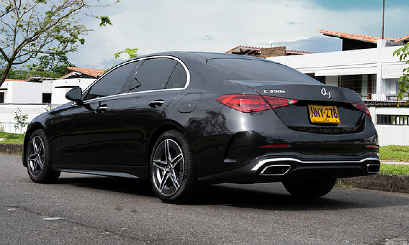 Mercedes-Benz Clase ...