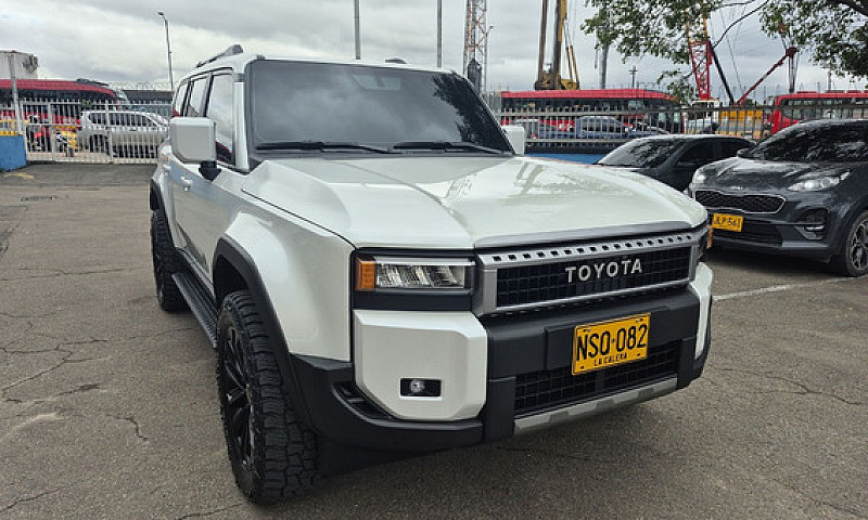 Toyota Land Cruiser ...