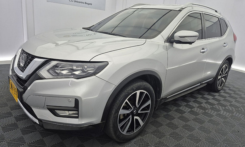 Nissan X-Trail 2.5 E...