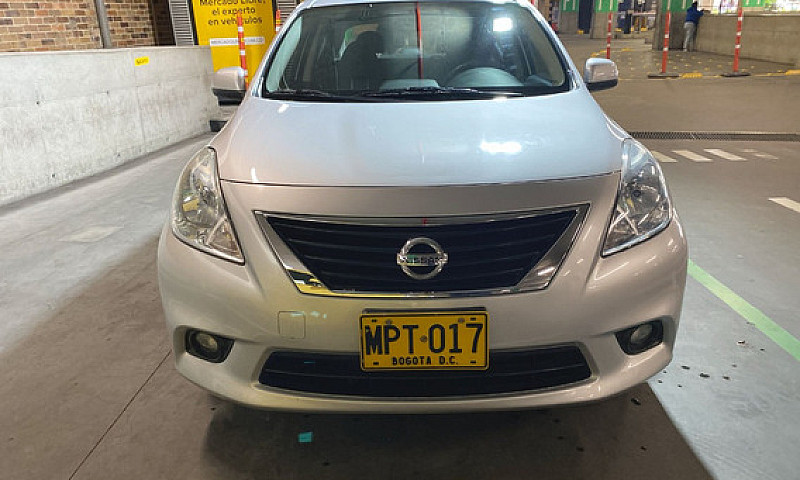 Nissan Versa 1.6...