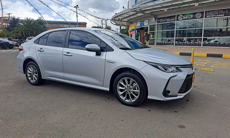 Toyota Corolla Hibri...