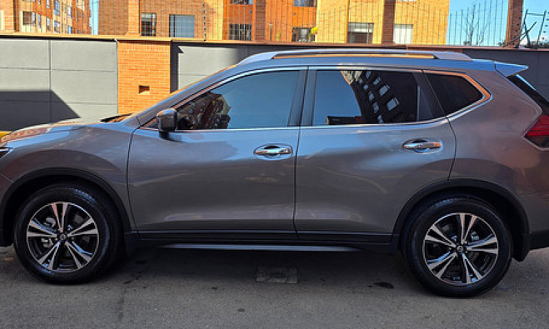 Nissan X-Trail 2.5 A...