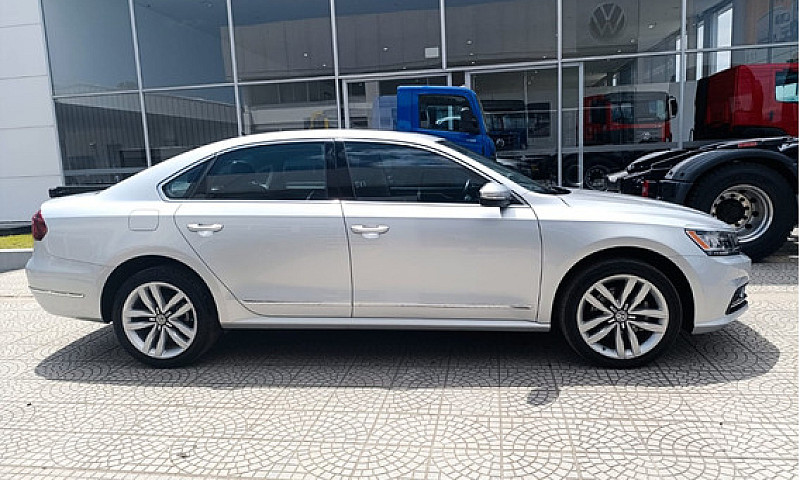 Volkswagen Jetta 2.5...