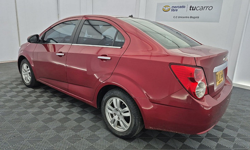 Chevrolet Sonic 1.6 ...