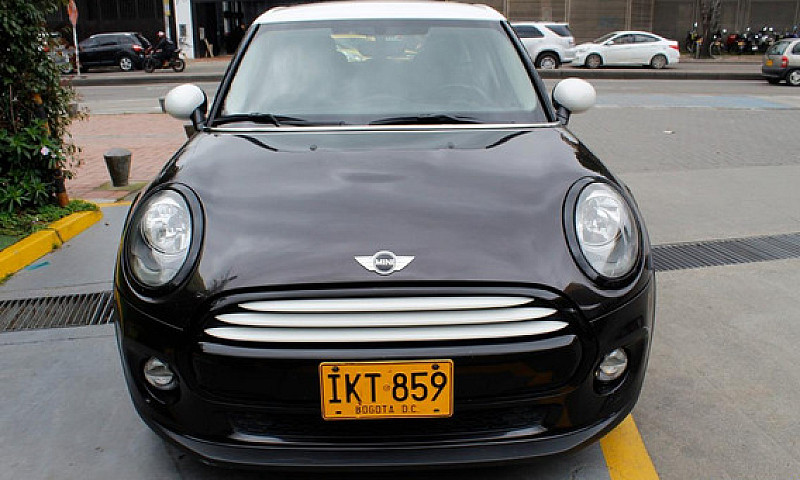 Mini Cooper  Mt 2015...