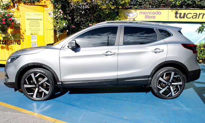 Nissan Qashqai 2.0 E...