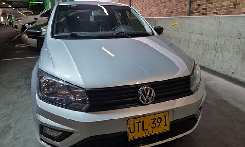 Volkswagen Voyage 1....