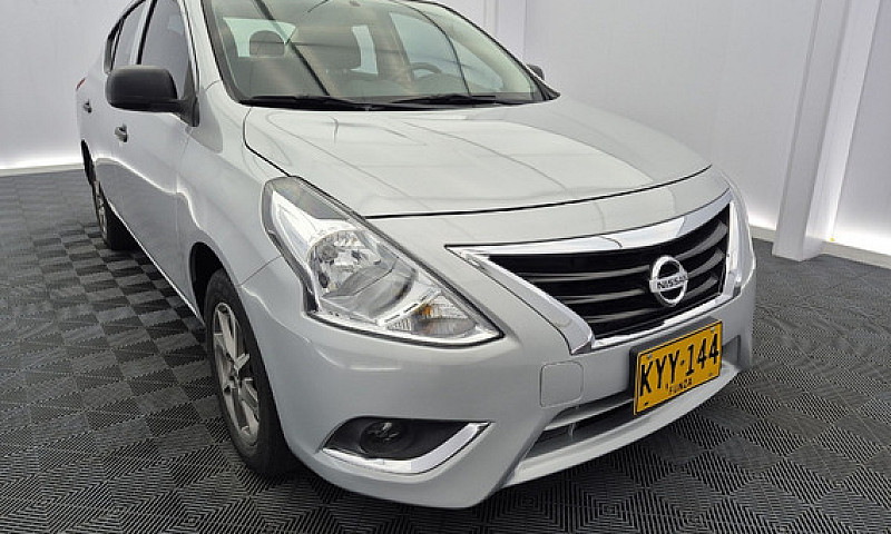 Nissan Versa 1.6 V-D...