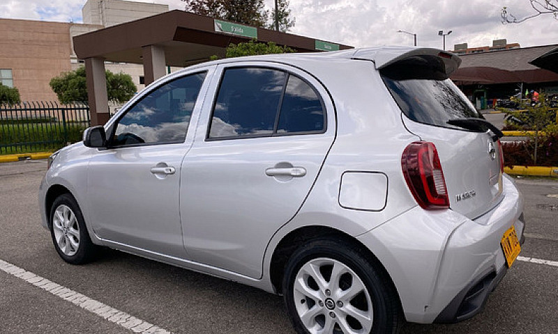 Nissan March 1.6 Sen...