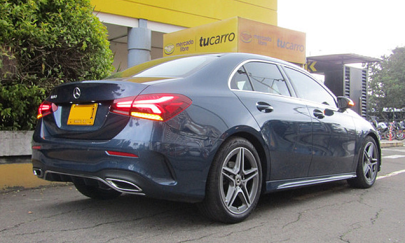 Mercedes-Benz Clase ...