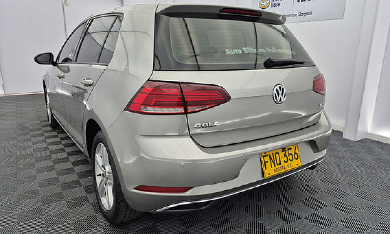 Volkswagen Golf 1.6 ...