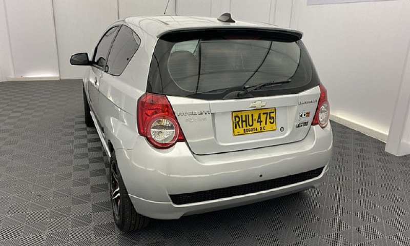 Chevrolet Aveo Emoti...