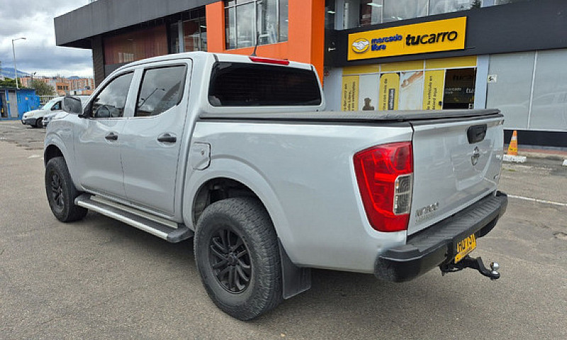 Nissan Frontier 2.5 ...