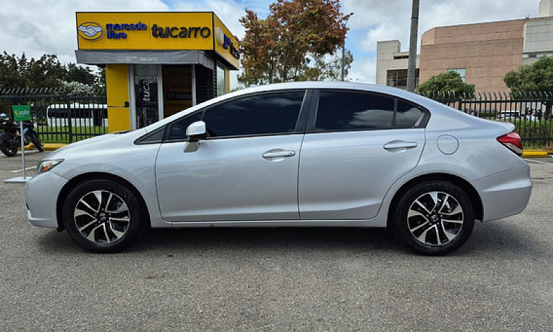 Honda Civic 1.8 Ex-L...