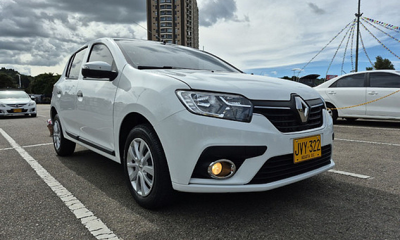 Renault Sandero 1.6 ...