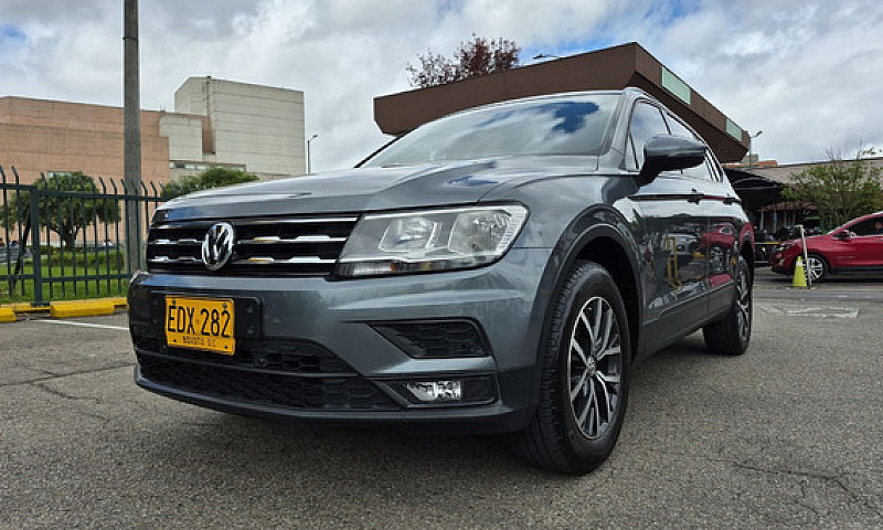Volkswagen Tiguan Al...