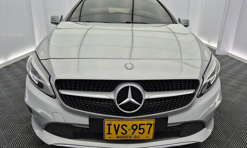 Mercedes-Benz Clase ...