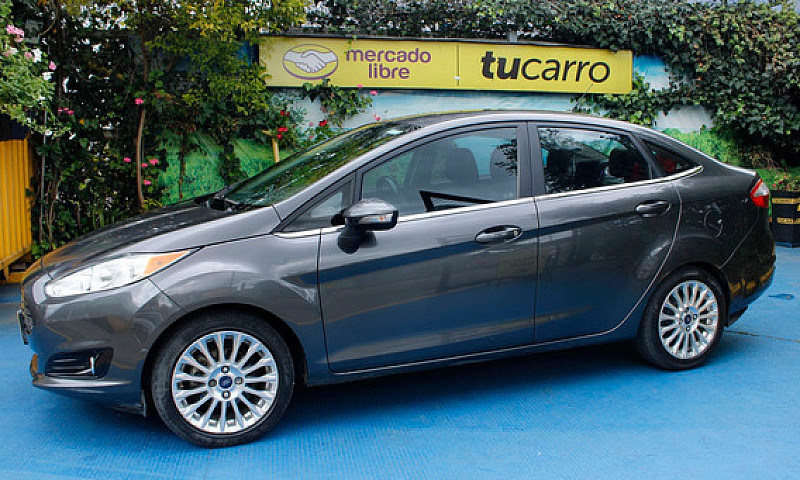 Ford Fiesta 1.6 Tita...