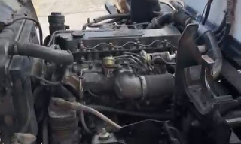 Nissan Furgo Repoten...