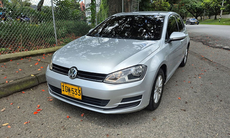 Volkswagen Golf 1.6 ...