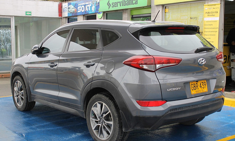 Hyundai Tucson 2.0 N...