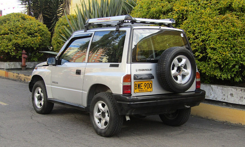 Chevrolet Vitara 1.6...