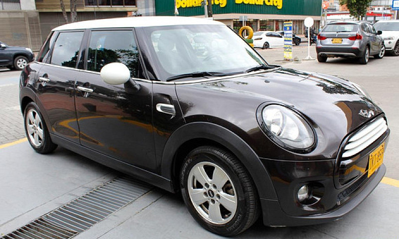 Mini Cooper  Mt 2015...