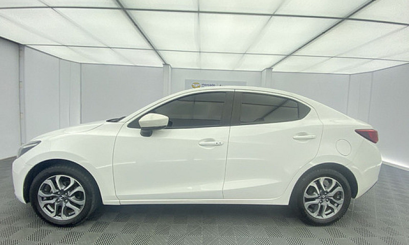 Mazda 2 1.5 Grand To...