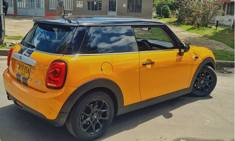 Mini Cooper 1.5 F56 ...