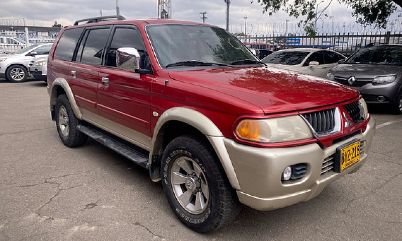 Mitsubishi  Navita 3...