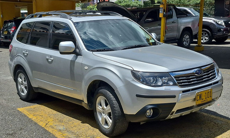 Subaru Forester 2.0 ...