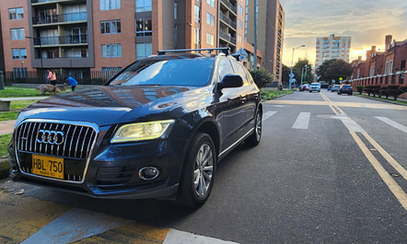 Audi Q5 3.0 Tfsi Att...