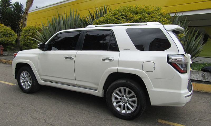 Toyota 4Runner 4.0 L...