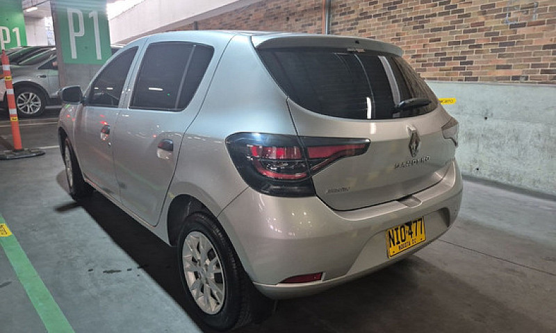 Renault Sandero 1.6 ...