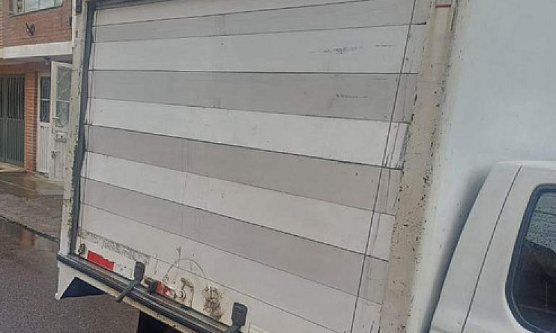 Furgon Nissan Np300 ...