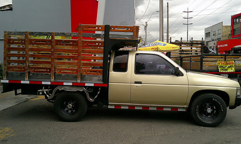 Nissan D21 2.4 4X2...