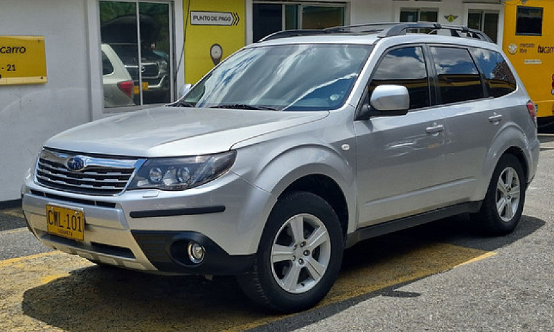 Subaru Forester 2.0 ...
