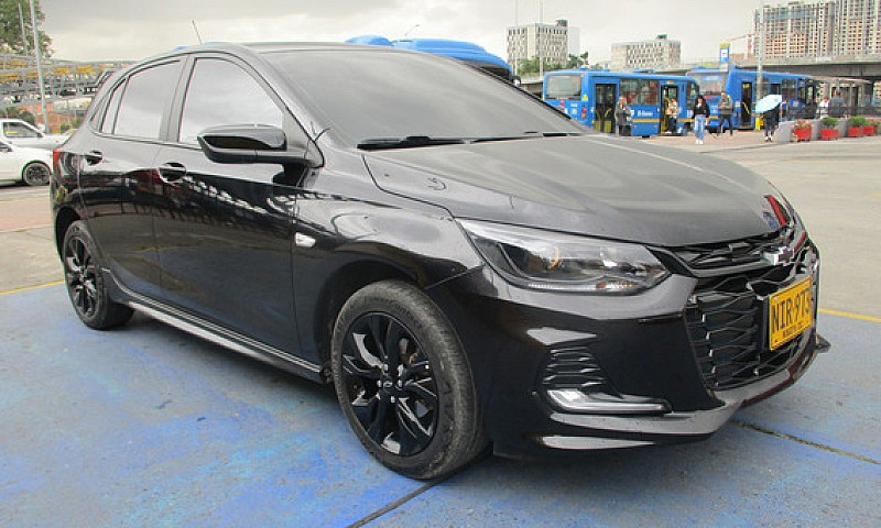 Chevrolet Onix Rs 10...