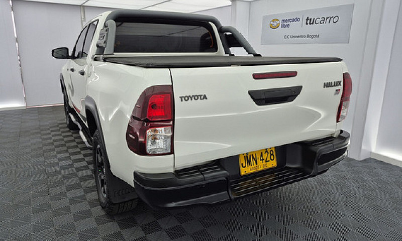 Toyota Hilux 2.8 Grs...