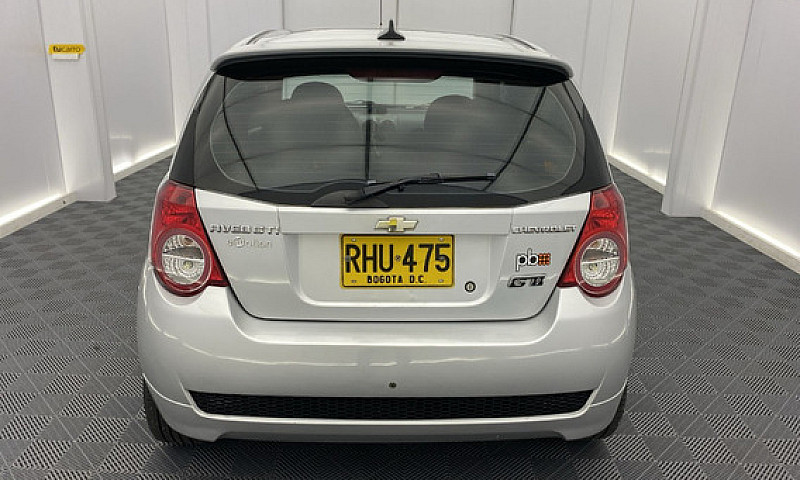 Chevrolet Aveo Emoti...