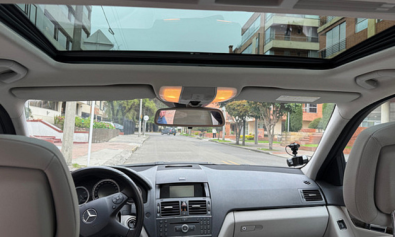 Mercedes Benz C 200 ...