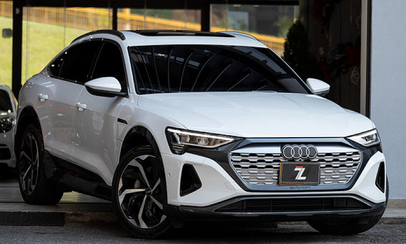 Audi Q8 E-Tron 55 Qu...