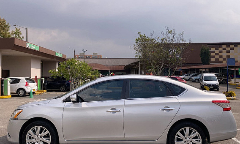 Nissan Sentra 1.8 Ex...