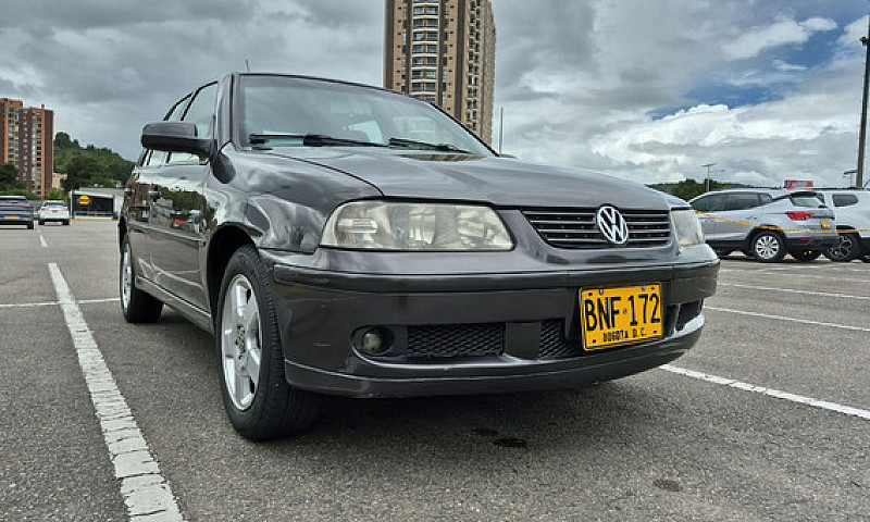 Volkswagen Gol ...